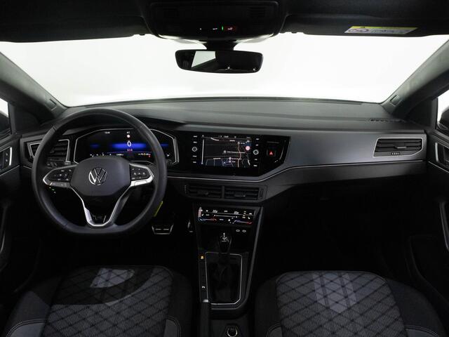 Volkswagen Taigo R-Line 1.5 TSI 150 pk AUTOMAAT | Matrix IQ-LED | Adaptieve Cruise Control | Navigatie | Stoelverwarming |