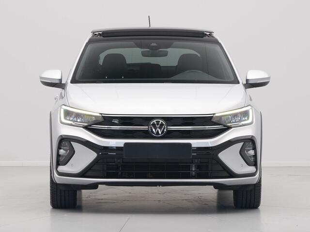 Volkswagen Taigo 1.0 TSI 110pk R-Line Panorama Navi via App Camera Keyless Stoelverwarming