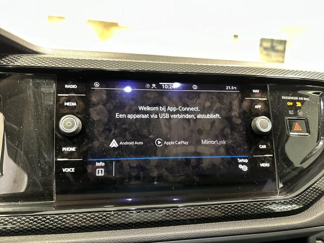 Volkswagen Taigo 1.0 Tsi 95pk Life · Apple/Android Car Play · Navi · P-Sensoren · Verkeersbord Herkenning · Airco · 16'' Inch · Garantie t/m 12-12-2026 of 100.000km
