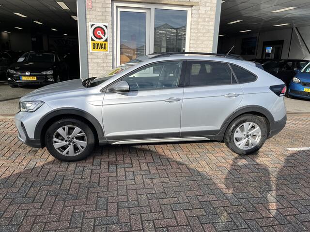 Volkswagen Taigo 1.0 TSI Life / FABRIEKSGARANTIE T/M 12-2026/ PARK. SENSOREN/ LED/ DIGITAL DASHBOARD/ APP CONNECT/ ADAPT. CRUISE/ NAVI/ AIRCO/ DAB/ 16" LMV