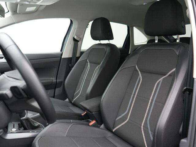 Volkswagen Taigo 1.0 TSI 110 pk DSG Style | IQ Light | Achteruitrijcamera | Navigatie | Stoelverwarming | Digital Cockpit Pro