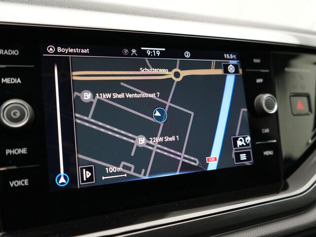 Volkswagen Taigo 1.0 TSI 110 pk DSG Style | IQ Light | Achteruitrijcamera | Navigatie | Stoelverwarming | Digital Cockpit Pro