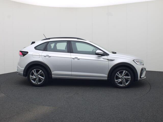 Volkswagen Taigo 1.0TSI/110PK R-Line DSG · Apple/Android Car Play · Stoelverwarming · Parkeersensoren