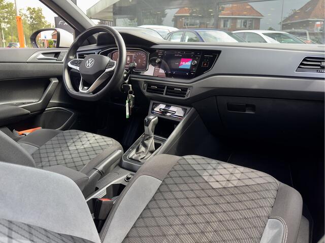 Volkswagen Taigo 1.0 TSI AUT7 R-LINE 60D.KM!! NAVI CAMERA DIGI-DASH APPLE-CARPLAY IQ-DRIVE LED LMV PDC