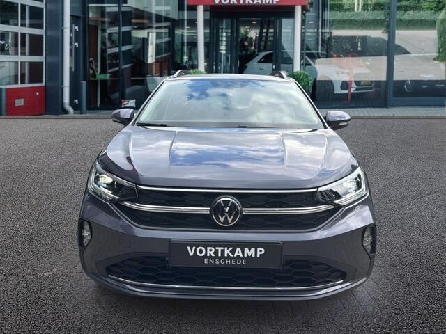 Volkswagen Taigo 1.0 TSI DSG LIFE CAMERA/TREKHAAK/CARPLAY/STOELVERW
