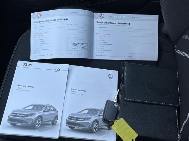 Volkswagen Taigo 1.0 TSI R-Line Business / elektrisch glazen panorama-dak / Apple Carplay/Android Auto / matrix LED koplampen /