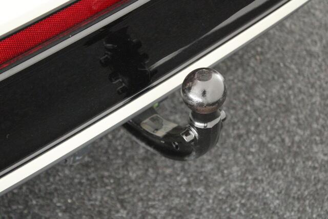 Volkswagen Taigo 1.0 TSI 110pk 2x R-Line Trekhaak Virtual Cockpit Carplay