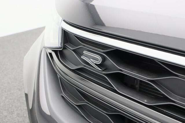 Volkswagen Taigo 1.0 TSI 110PK R-Line Business Black Style | Panoramadak | IQ LED Matrix | side assist | Beats audio |