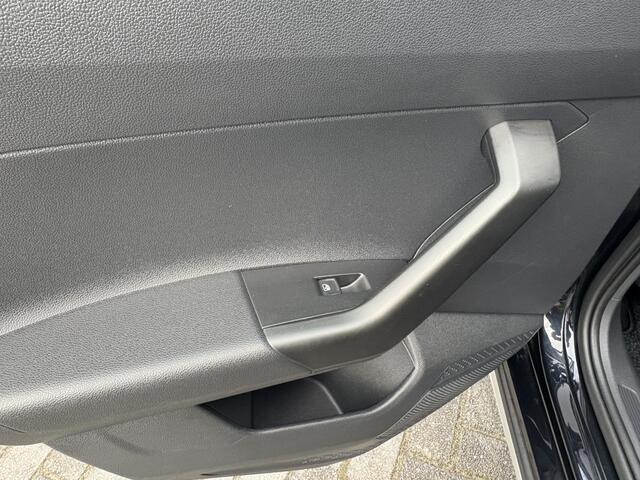 Volkswagen Taigo 1.0 TSI Life CARPLAY-NAVI-CRUISE-CAMERA - Zeer mooi