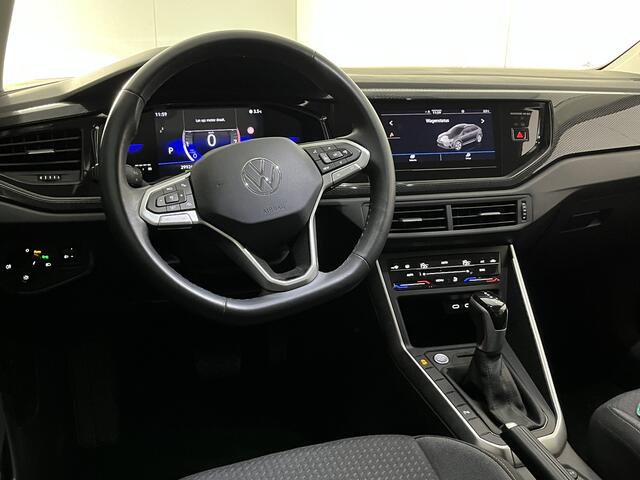 Volkswagen Taigo 1.0 TSI Life Edition / AUTOMAAT/ GARANTIE TM 08-2028/ KEYLESS/ PARK.SENSOREN V+A/ CAMERA/ ACC/ APP-CONNECT/ DIGITAL DASH/ DAB/ CLIMA/ ARMSTEUN/ START-STOP SYSTEEM/ LANE-ASSIST/ ISOFIX/ 17'' LMV