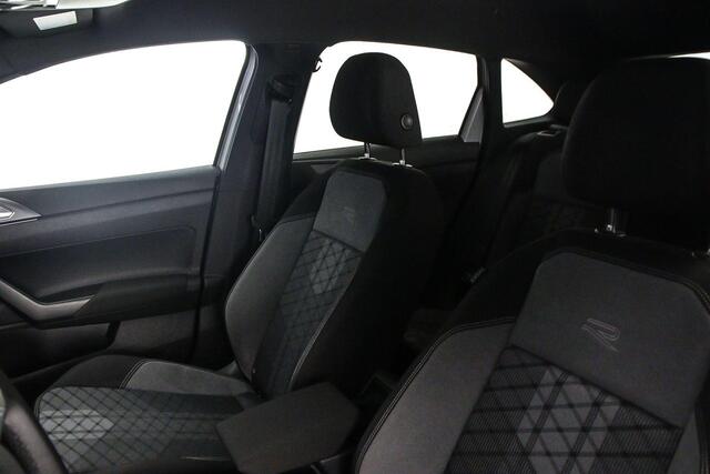 Volkswagen Taigo R-Line Edition 1.0 TSI 115pk DSG Automaat Adaptive cruise control, Black style, Achteruitrijcamera, LED matrix koplampen, Stoelverwarming, Parkeersensoren