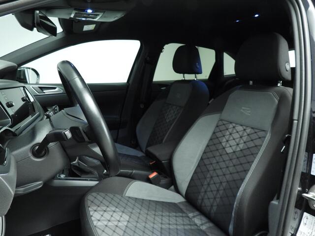 Volkswagen Taigo 1.0 TSI R-Line | Camera | Stoelverwarming | Navi | LED