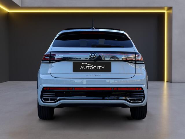 Volkswagen Taigo R-Line 1.5 TSI DSG Pano l Adaptive l VOL OPTIE