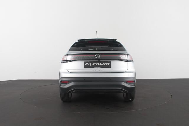 Volkswagen Taigo 1.0 TSI Life Edition Automaat/Camera/Panorama schuifdak/navigatie...