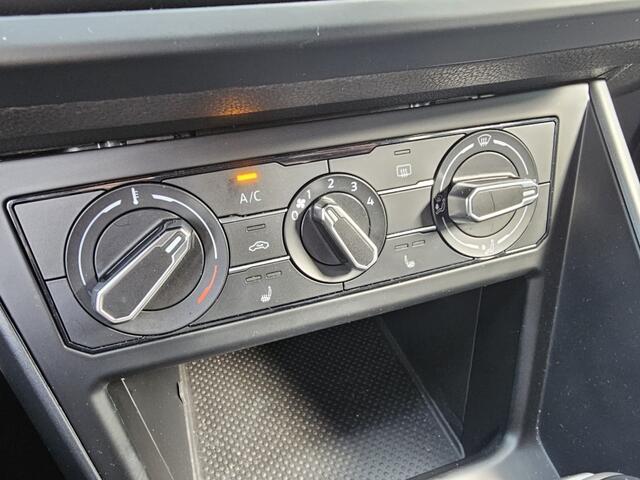 Volkswagen Taigo 1.0 TSI R-Line | Achteruitrij camera | Stoelverwarming | IQ Ligh