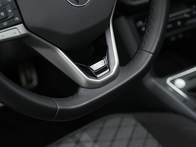 Volkswagen Taigo 1.0 TSI 115 pk DSG R-Line | Panoramadak | IQ Light | Achteruitrijcamera | Stoelverwarming | Adaptive Cruise | Navigatie