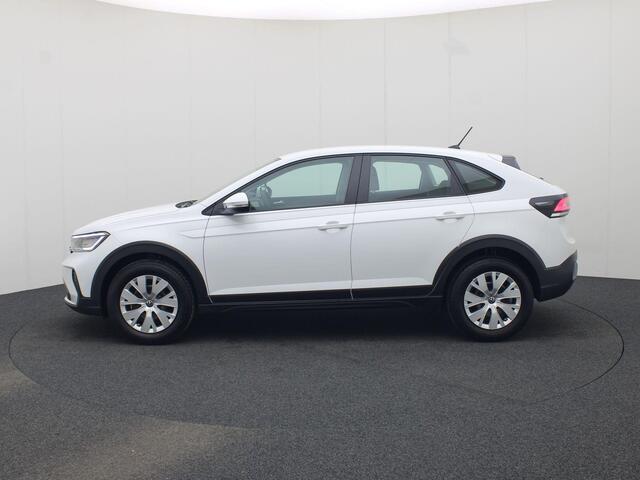 Volkswagen Taigo Edition 1.0 TSI 95 pk 5 versn. Hand · Parkeersensoren achter · Multifunctioneel stuurwiel · Private lease ,- ¤ 399 per maand · Voorraad OUTLET · Prijs is inclusief inruilpremie ·