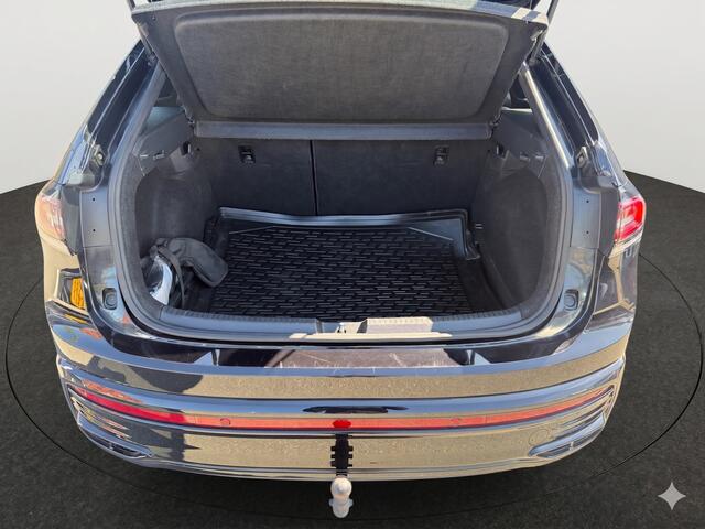 Volkswagen Taigo 1.0 TSI R-Line Business Automaat | Side Assist | Schuifkanteldak | Trekhaak | LED | Adapt. Cruise Controle