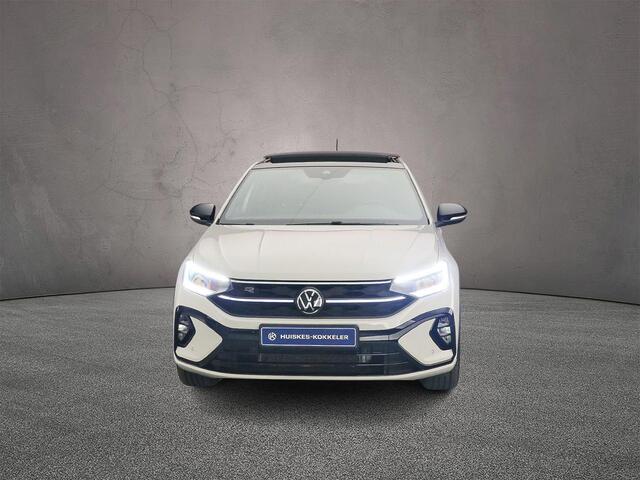 Volkswagen Taigo R-Line 1.0 TSI 110pk DSG Automaat Panoramadak, Adaptive cruise control, LED matrix koplampen, Black style, Achteruitrijcamera, Stoelverwarming