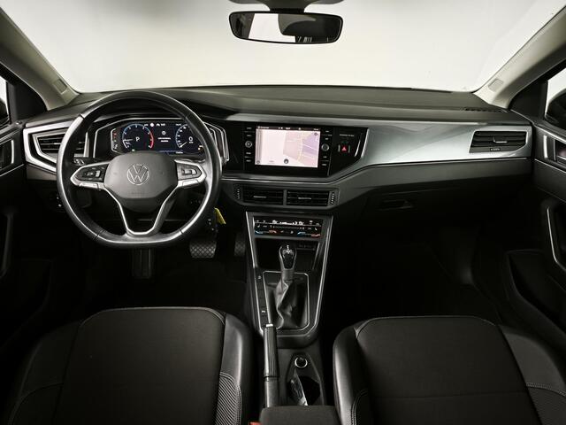 Volkswagen Taigo 1.0 TSI Style | Panoramadak | Stoelverwarming | Navigatie | Parkeersensoren V+A |