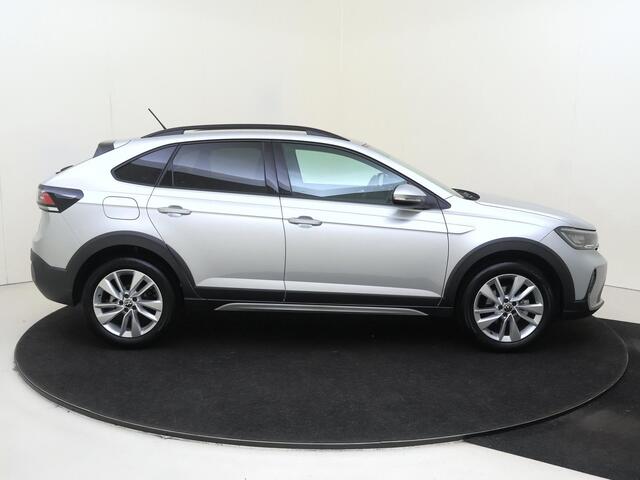 Volkswagen Taigo 1.0 TSI Life Edition | Achteruitrijcamera | Adaptieve cruise control | Keyless | CarPlay | Lane- en frontassist | DAB+ radio |
