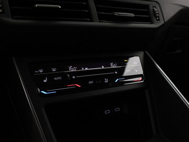 Volkswagen Taigo 1.0 TSI 110pk DSG Style · Camera · Keyless · Stoelverwarming · Dodehoek Detectie · Apple/Android Car Play · P-Sensoren · 17'' Inch ·