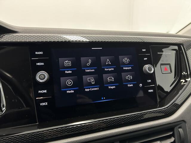 Volkswagen Taigo 1.0 TSI Life | Virtual cockpit | LED verlichting | Parkeersensoren V+A | Carplay