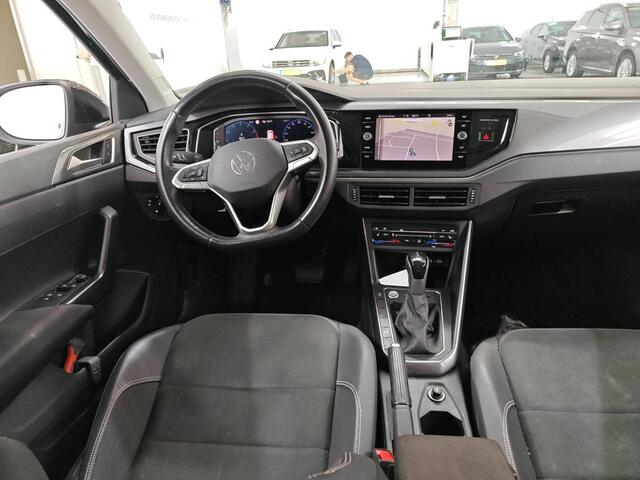 Volkswagen Taigo 1.0 TSI Style / AUTOMAAT/ PANO/ CAMERA/ PARK. SENSOREN/ IQ. LIGHT/ ADAPT. CRUISE/ STOELVERWARM./ DIGITAL DASHBOARD/ CLIMA/ 17" LMV