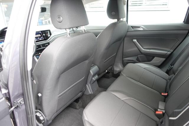 Volkswagen Taigo 1.0 TSI STYLE Automaat Clima Stoel verwarming 18000 km !