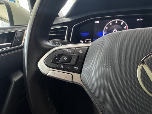 Volkswagen Taigo 1.0 TSI R-Line, Virt Dash, Camera. Cruise, NAP