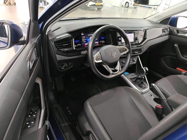 Volkswagen Taigo 1.0 TSI Life / App connect / Airco / Parkeersensoren achter / Lichtmetaal 16 inch / LED /