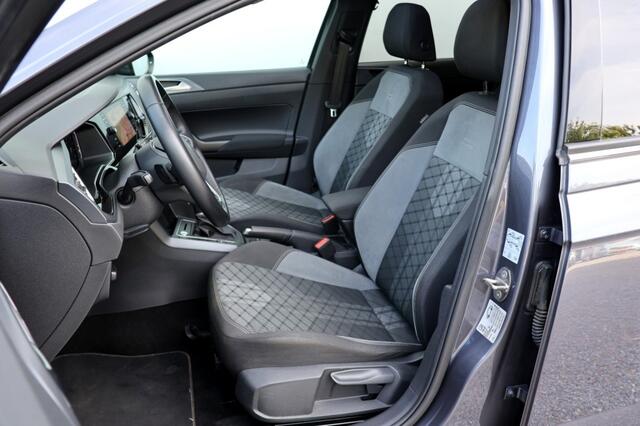 Volkswagen Taigo 1.0 TSI DSG R-Line - 110 pk **Pano / Carplay / IQ Light / Camera