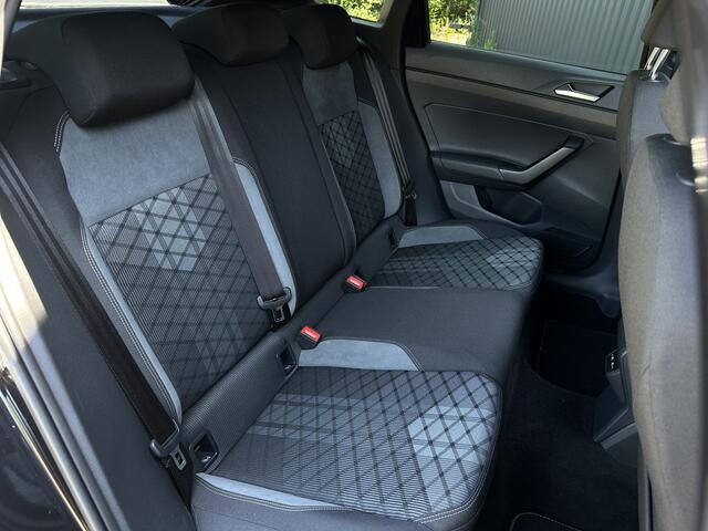Volkswagen Taigo 1.5 TSI R-Line 150 pk Panoramadak, IQ Lights, Keyless