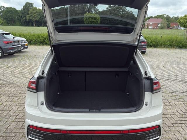 Volkswagen Taigo 1.0 TSI DSG R-LINE AFN.TREKHAAK/CAMERA/ACC/CLIMA/IQ-LIGHTS/STOELVERW