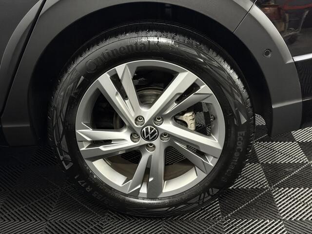 Volkswagen Taigo 1.0 TSI R-Line Camera, Navi, Stoelverwarming, Virtual desk, Cruise control adaptief, Zelf inparkeren, A start stop, Licnhtmetalen velgen