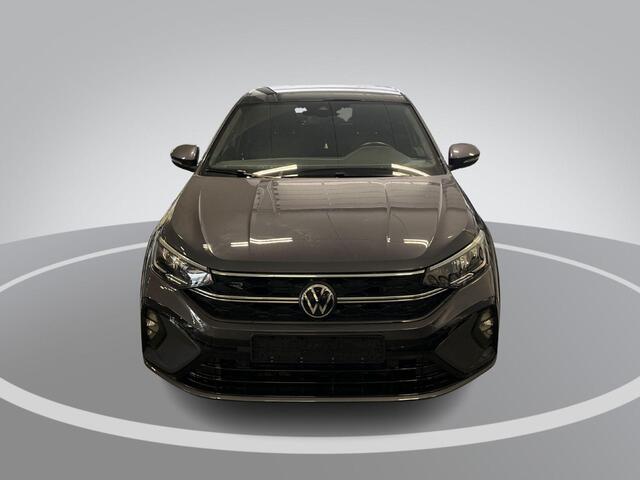 Volkswagen Taigo 1.0 TSI 116pk R-Line · Panoramadak · ACC · Sportstoelen · 17"Velgen · Draadloze telefoonlader · Apple/Android Car Play · Garantie t/m 17-03-2027