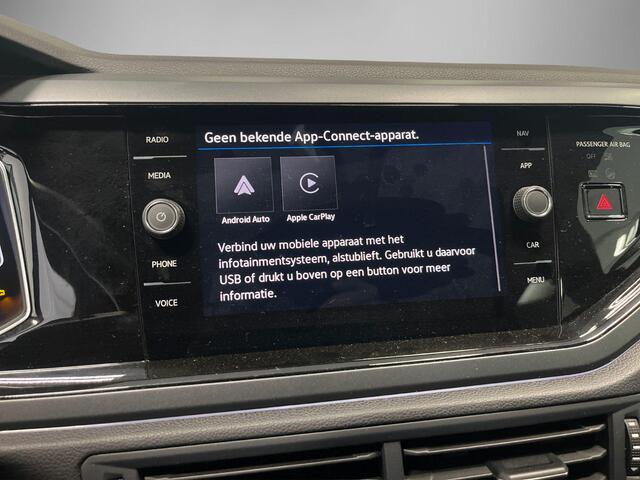 Volkswagen Taigo 1.0 TSI 116pk R-Line · Panoramadak · ACC · Sportstoelen · 17"Velgen · Draadloze telefoonlader · Apple/Android Car Play · Garantie t/m 17-03-2027