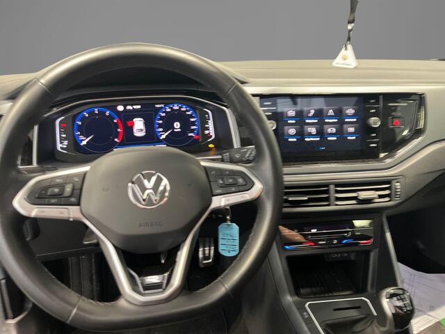 Volkswagen Taigo 1.0 TSI 116pk R-Line · Panoramadak · ACC · Sportstoelen · 17"Velgen · Draadloze telefoonlader · Apple/Android Car Play · Garantie t/m 17-03-2027