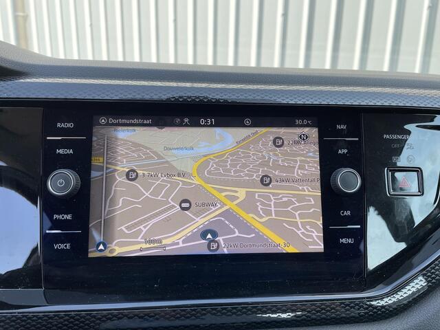 Volkswagen Taigo 1.0 TSI Life | Adaptieve cruise control | All-Season banden | Airco | Apple Carplay & Android Auto