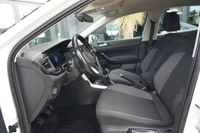 Volkswagen Taigo 1.0 TSI Life 96pk Stoelverwarming/Camera/AdaptieveCruisecontrol