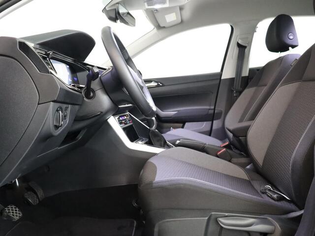 Volkswagen Taigo 1.0 TSI Life Edition 95 pk | Verlengde garantie | Navigatie via App | Parkeersensoren | Achteruitrijcamera | Autom. airco | Adaptieve cruise control |