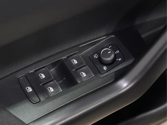 Volkswagen Taigo 1.0 TSI R-Line Android/Carplay | PDC | LED 213