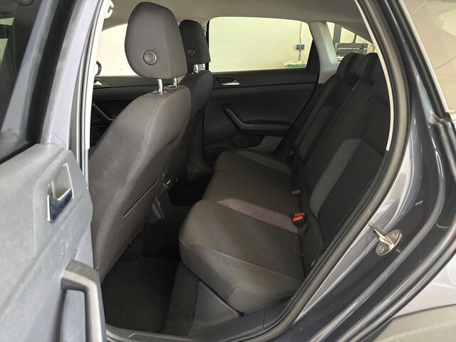 Volkswagen Taigo TSI 110PK LIFE CARPLAY/TREKHAAK/PARKEERSENSOREN