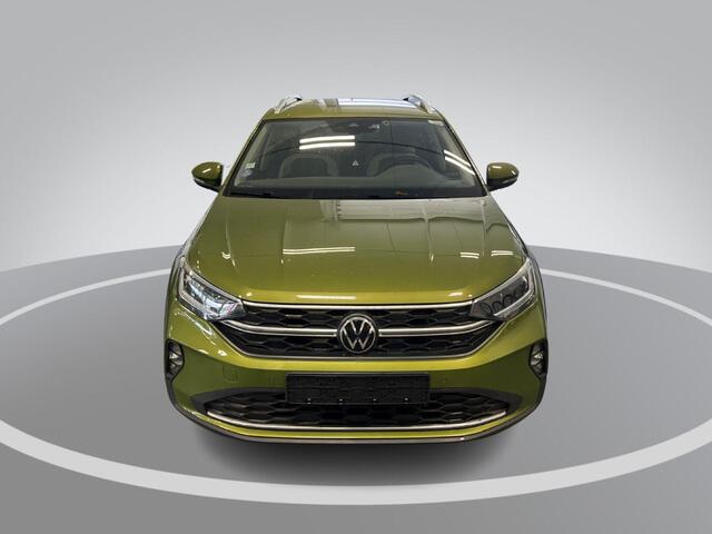 Volkswagen Taigo 1.0 TSI 110pk DSG Style · Camera · Apple/Android Car Play · IQ.Light · P-Sensoren · Stoelverwarming · 17'' Inch ·