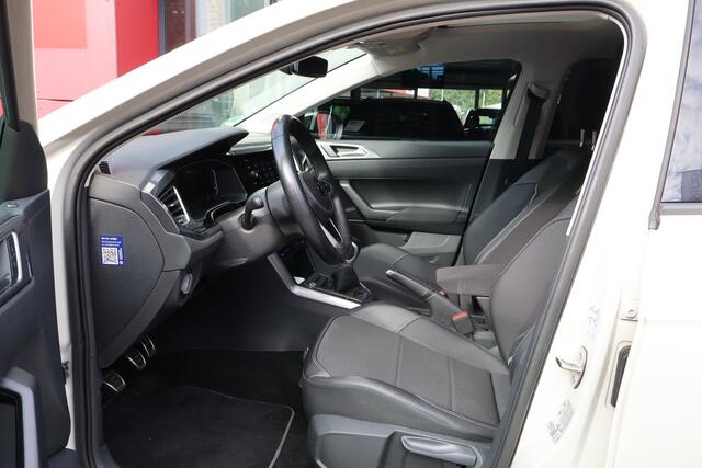 Volkswagen Taigo 1.0 TSI Style | Origineel NL | Panoramadak | IQ Light | Black Optic | Camera | ACC |