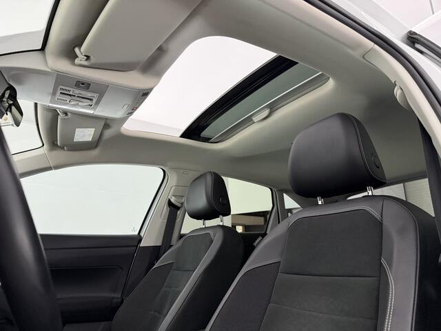 Volkswagen Taigo 1.0 TSI Style | Pano | Virtual | Beats Audio | Cruise | Carplay | Trekhaak | LED