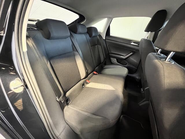 Volkswagen Taigo 1.0 TSI Life | Navigatie/Android Auto/Apple Carplay | LM Velgen 17" | PDC Voor en Achter | Cruise Control Adaptief | Airco |
