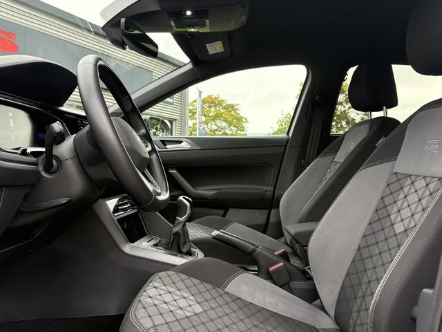 Volkswagen Taigo 1.0 TSI R-Line | ACC | Achteruitrijcamera | Carplay | Keyless
