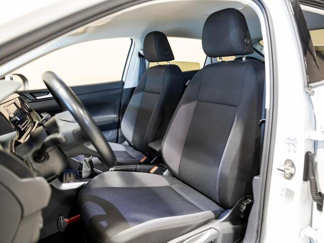 Volkswagen Taigo 1.0 TSI Life / 95pk / Achteruitrij camera / Automatische klimaatregeling / NAP / Dealer onderhouden /