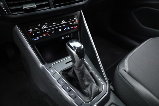 Volkswagen Taigo 1.0 TSI Life Business | Rijklaar! | Dig. Cockpit | IQ Light | Adapt. Cruise | Camera | Stoelverw. | Dodehoek | Apple CarPlay